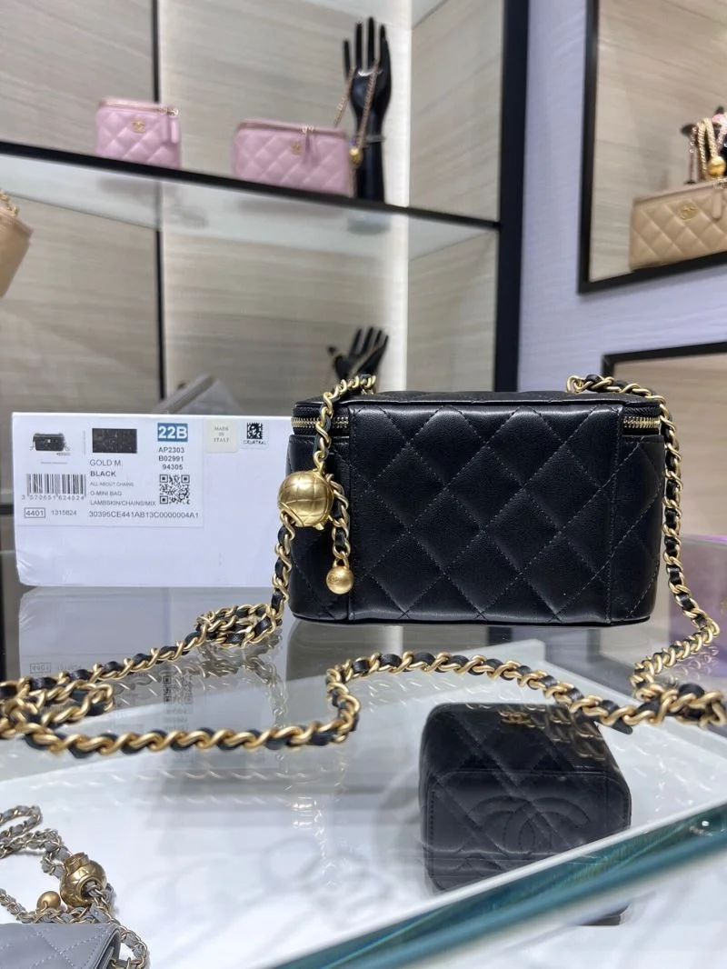 Chanel Cosmetic Bags SmoothTexture 55042