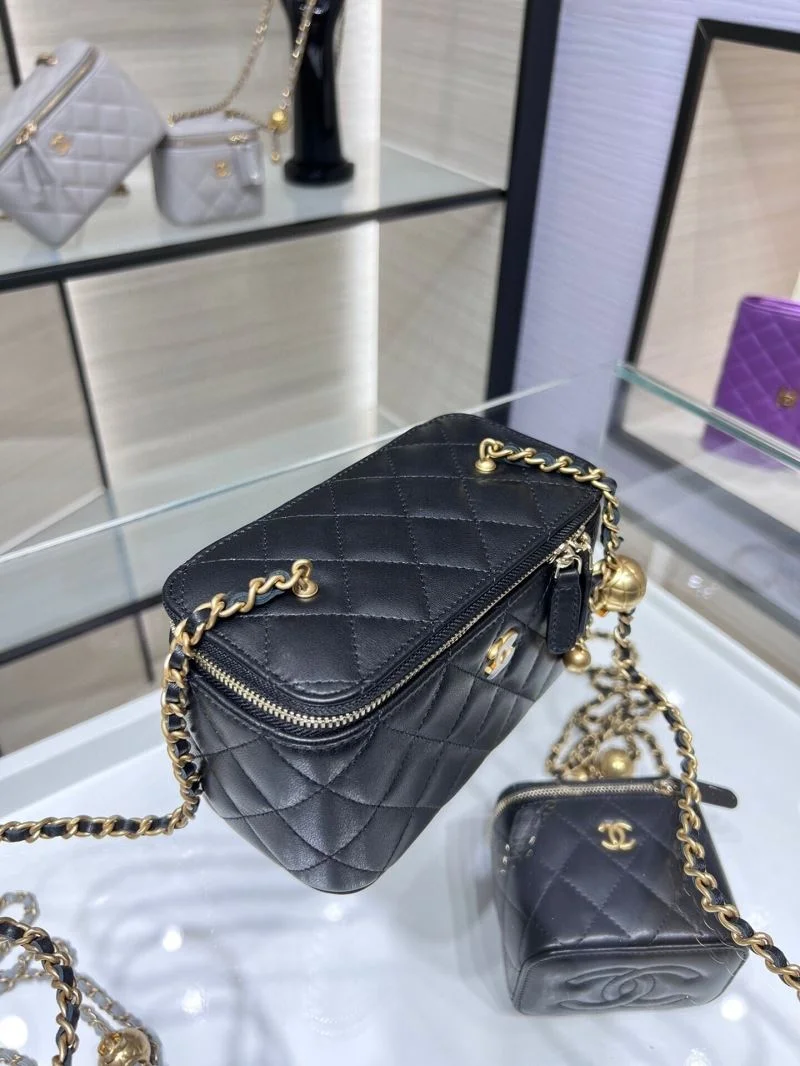 Chanel Cosmetic Bags SmoothTexture 55042
