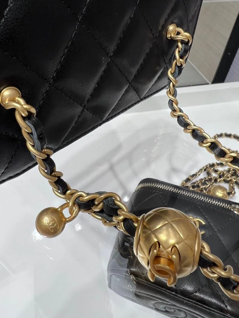 Chanel Cosmetic Bags SmoothTexture 55042