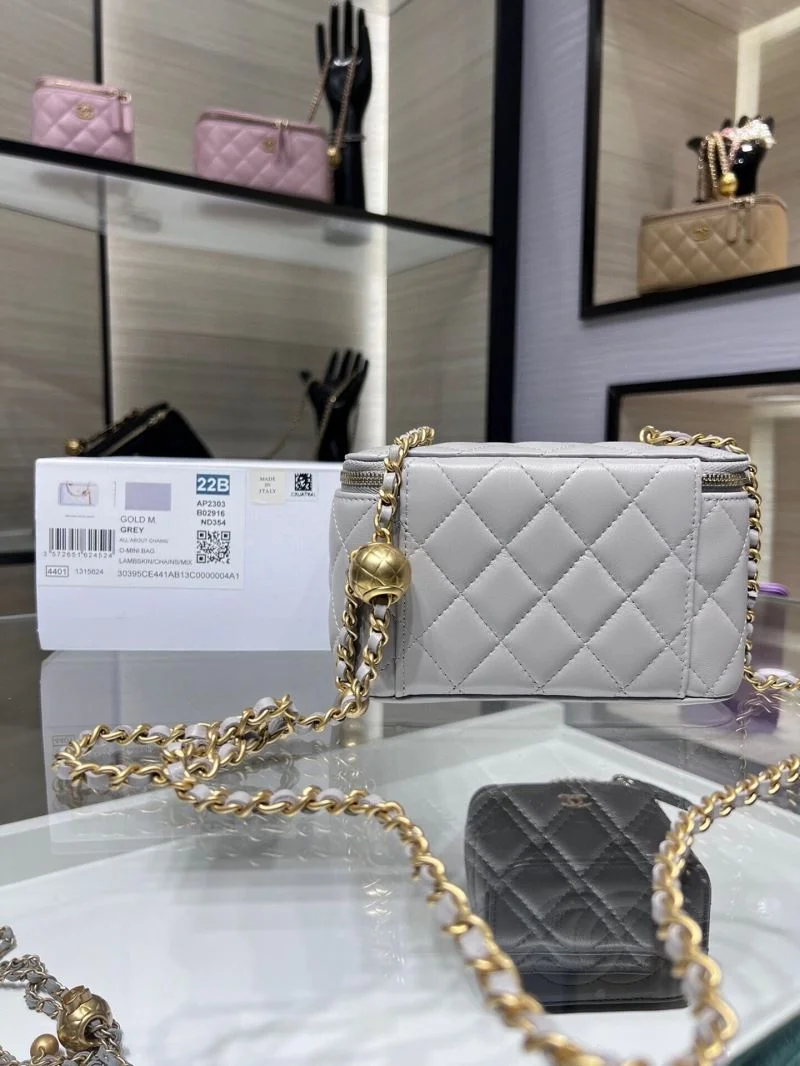 TimelessDesign Chanel Cosmetic Bags 55035