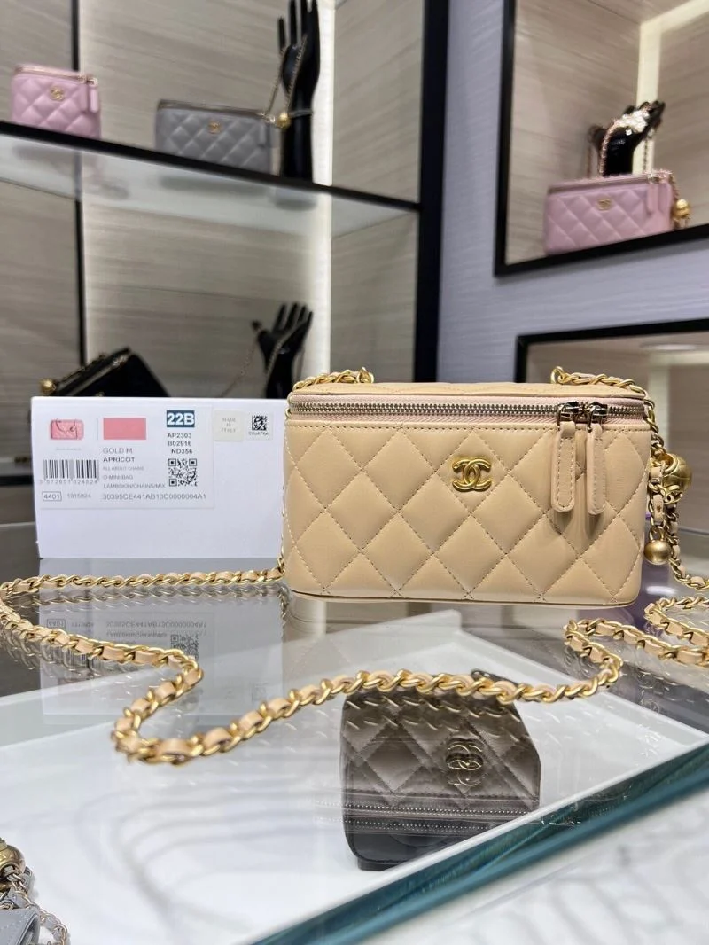 Chanel Cosmetic Bags OdorResistant 55039