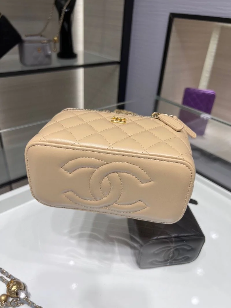 Chanel Cosmetic Bags OdorResistant 55039