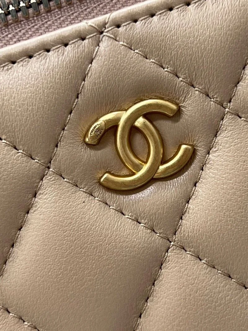 Chanel Cosmetic Bags OdorResistant 55039