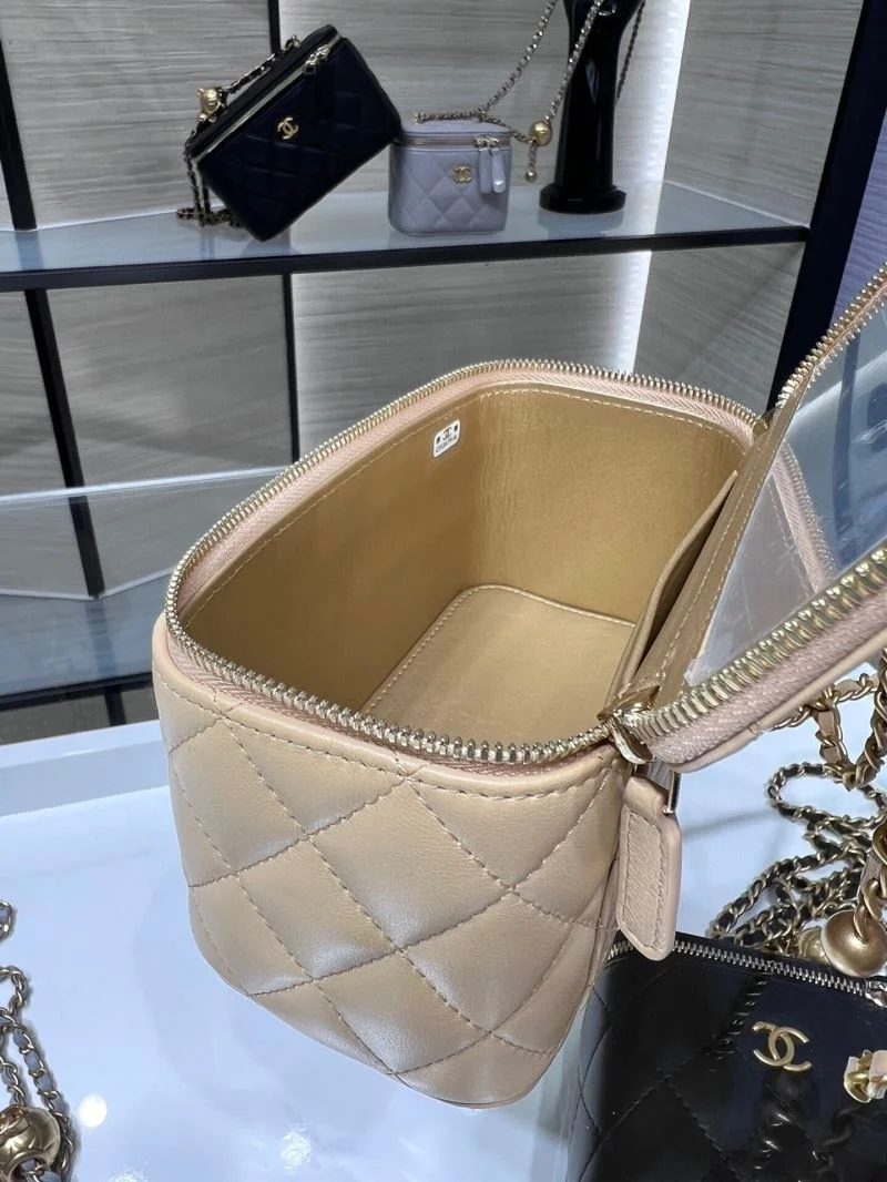 Chanel Cosmetic Bags OdorResistant 55039