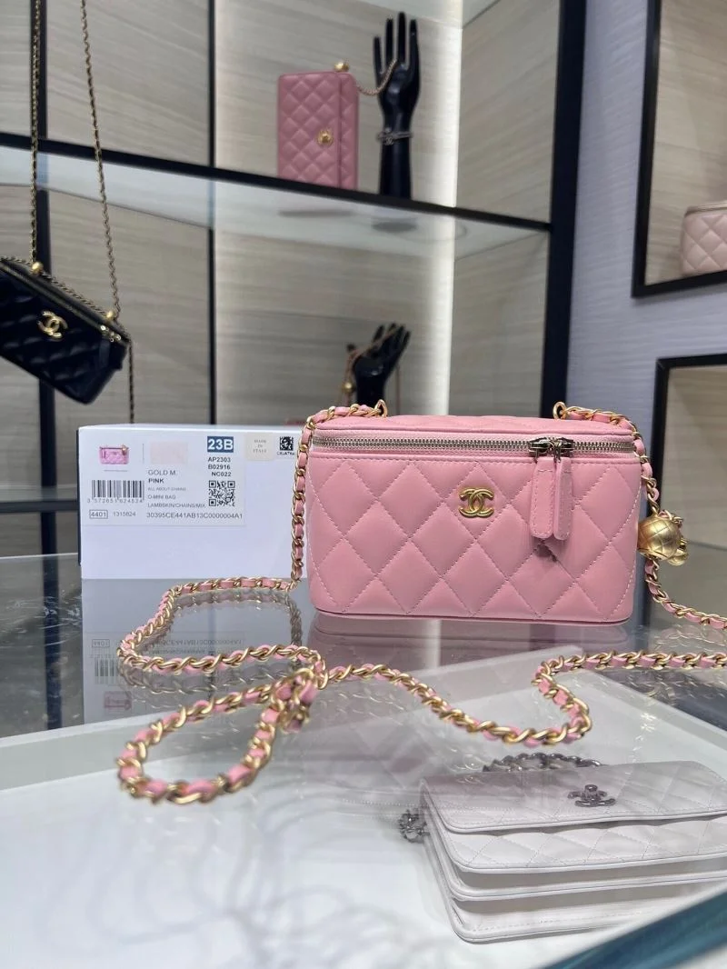 WaterResistant Chanel Cosmetic Bags 55033