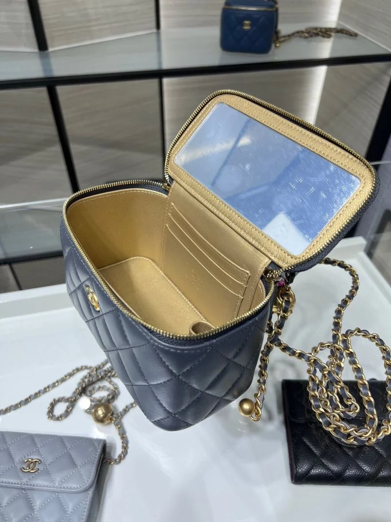 Chanel Cosmetic Bags WeatherProof 55032