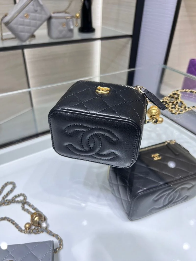 Chanel Cosmetic Bags Durable 55030