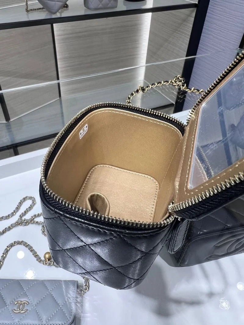Chanel Cosmetic Bags Durable 55030