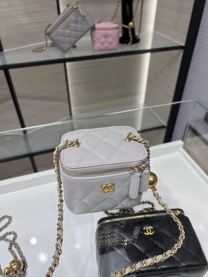 Chanel Cosmetic Bags Durable 55034