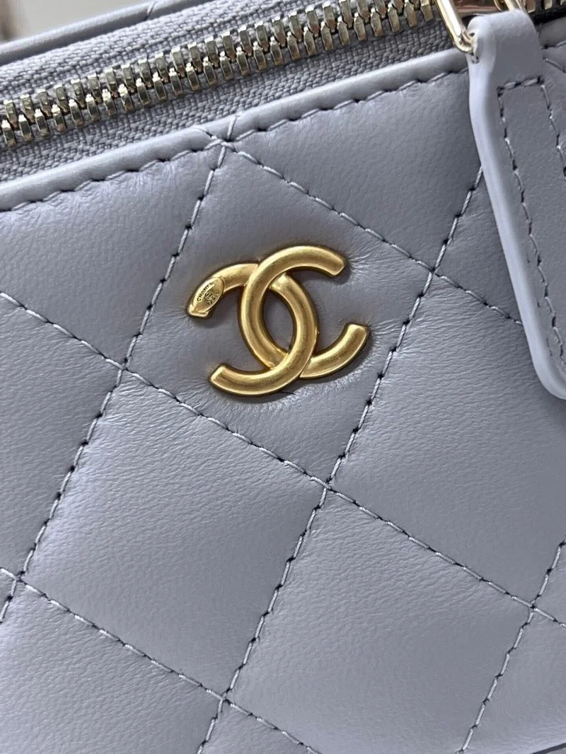 Chanel Cosmetic Bags Durable 55034
