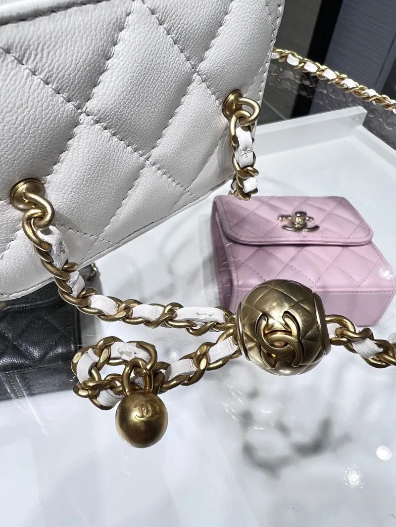 Sporty Chanel Cosmetic Bags 55059