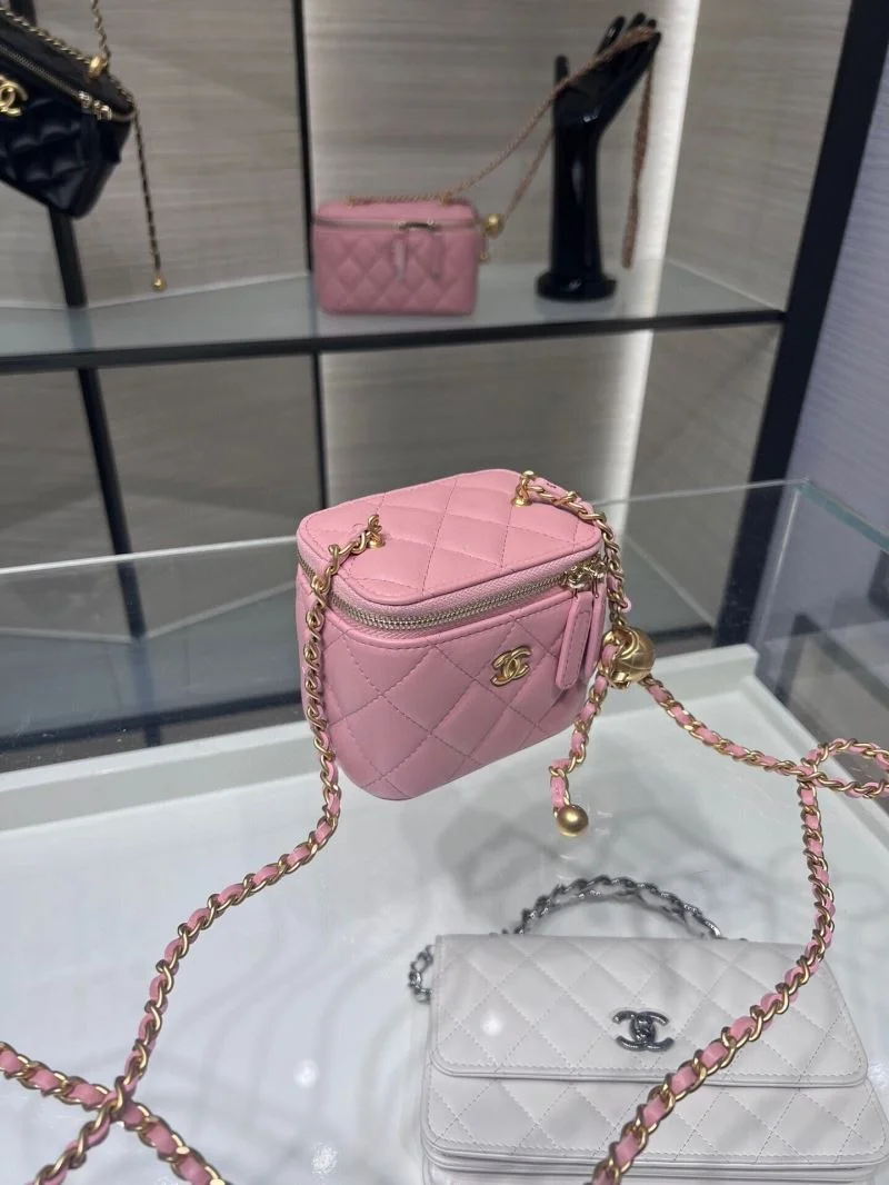 Chanel Cosmetic Bags Casual 55031