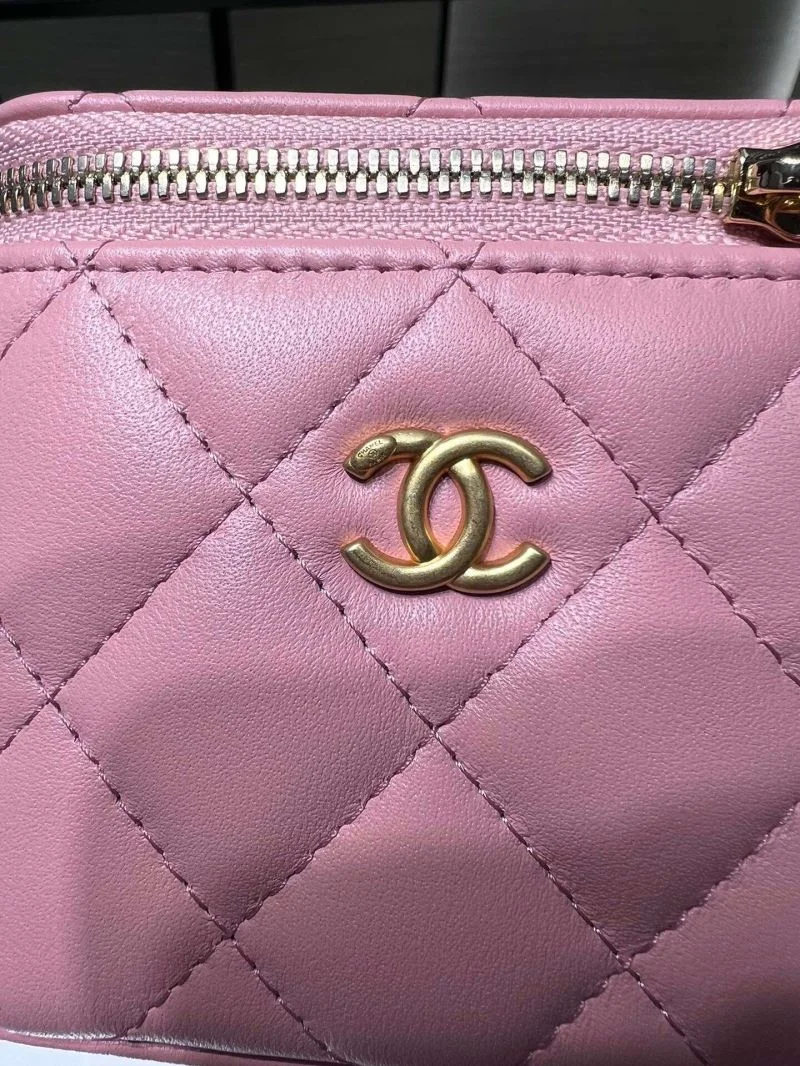 Chanel Cosmetic Bags Casual 55031