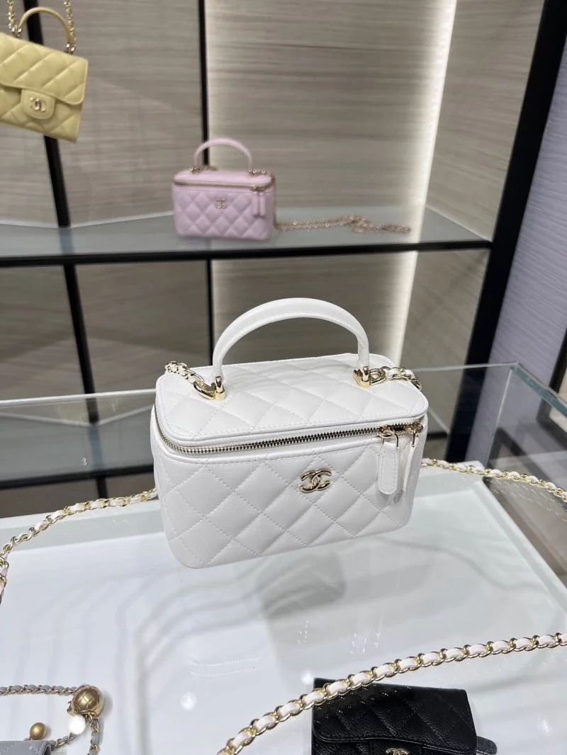 Chanel Cosmetic Bags Affordable 55053