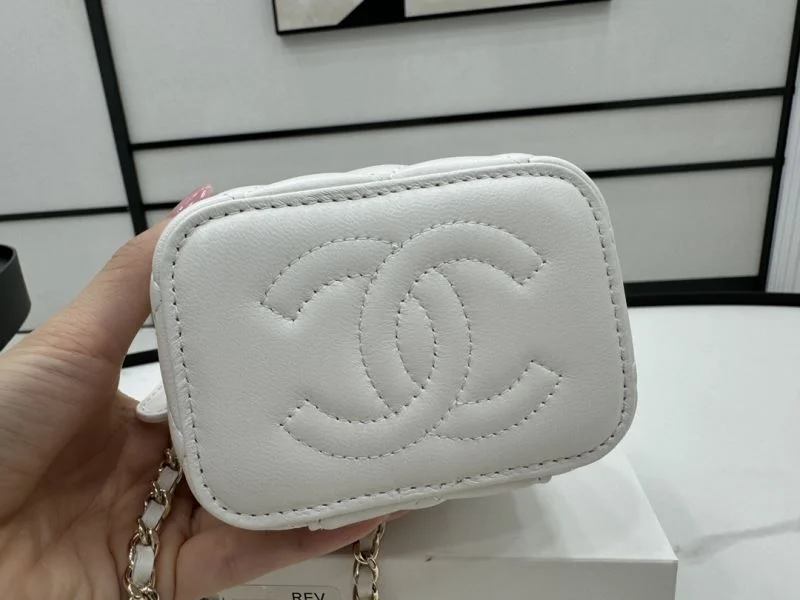 Contemporary Chanel Cosmetic Bags 55026