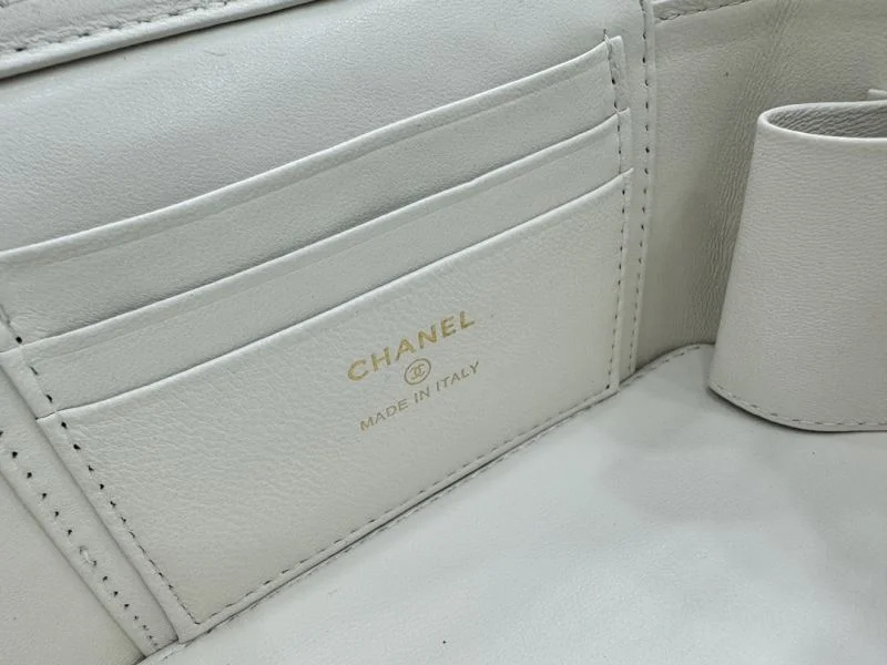 Chanel Cosmetic Bags UrbanChic 55020