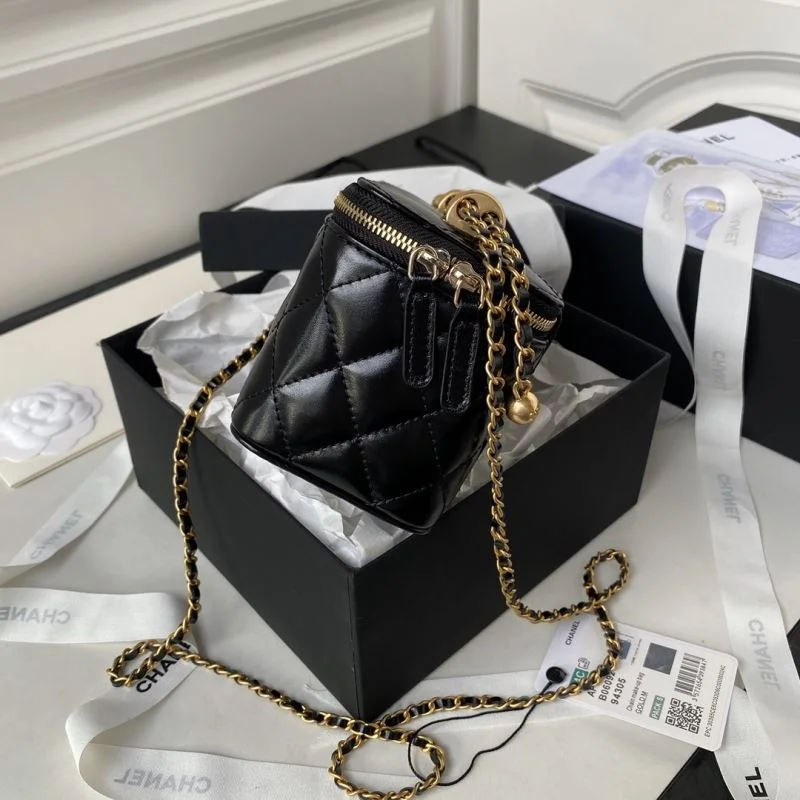 FlexibleFit Chanel Cosmetic Bags 55021