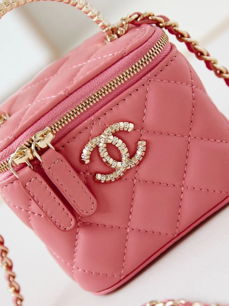 Snug Chanel Cosmetic Bags 55022