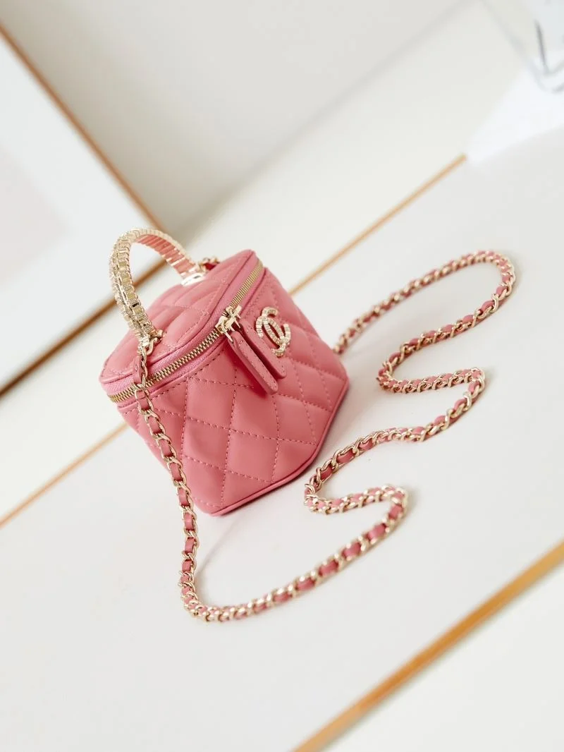 Snug Chanel Cosmetic Bags 55022