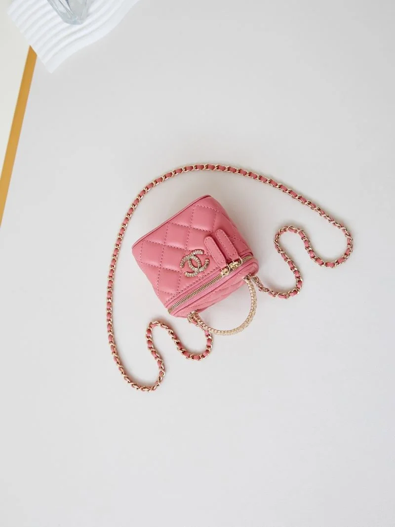 Snug Chanel Cosmetic Bags 55022