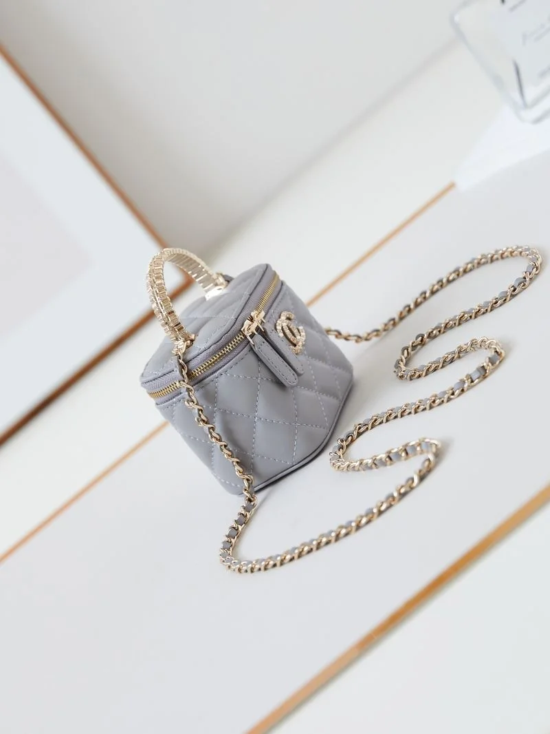 Modern Chanel Cosmetic Bags 55108