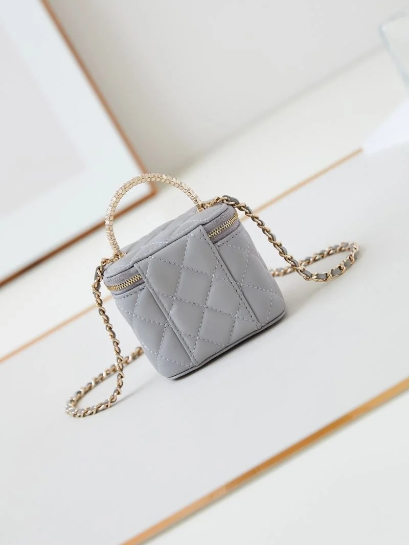 Modern Chanel Cosmetic Bags 55108