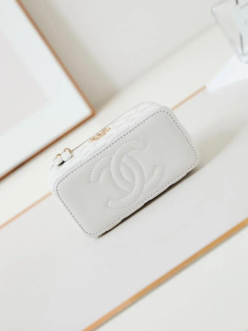 WrinkleFree Chanel Cosmetic Bags 55013
