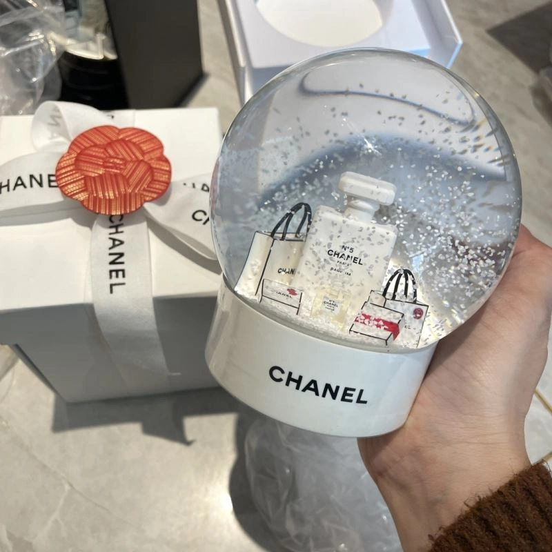 RelaxedFit Chanel Crystal Balls 262722