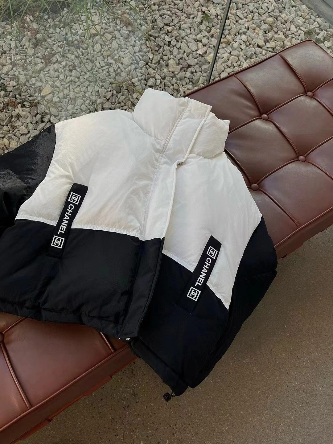 ModernLook Chanel Down Jackets 111499