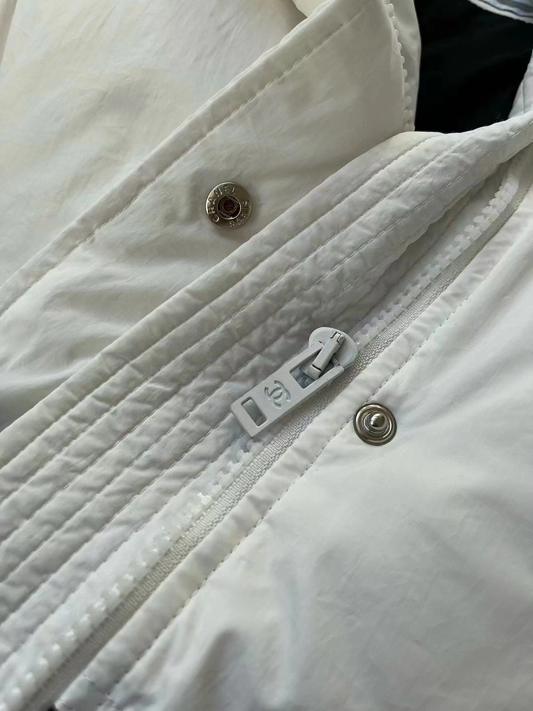 ModernLook Chanel Down Jackets 111499