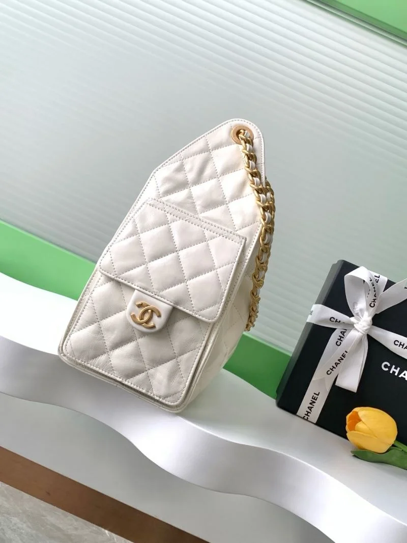 Stylish Chanel Drawstring Bags 53920
