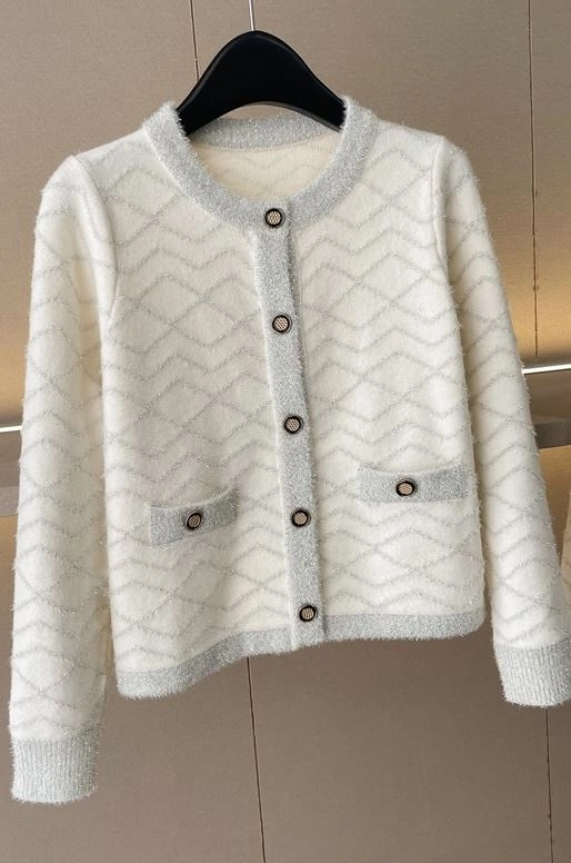 Chanel Dress Suits Resilient 111447