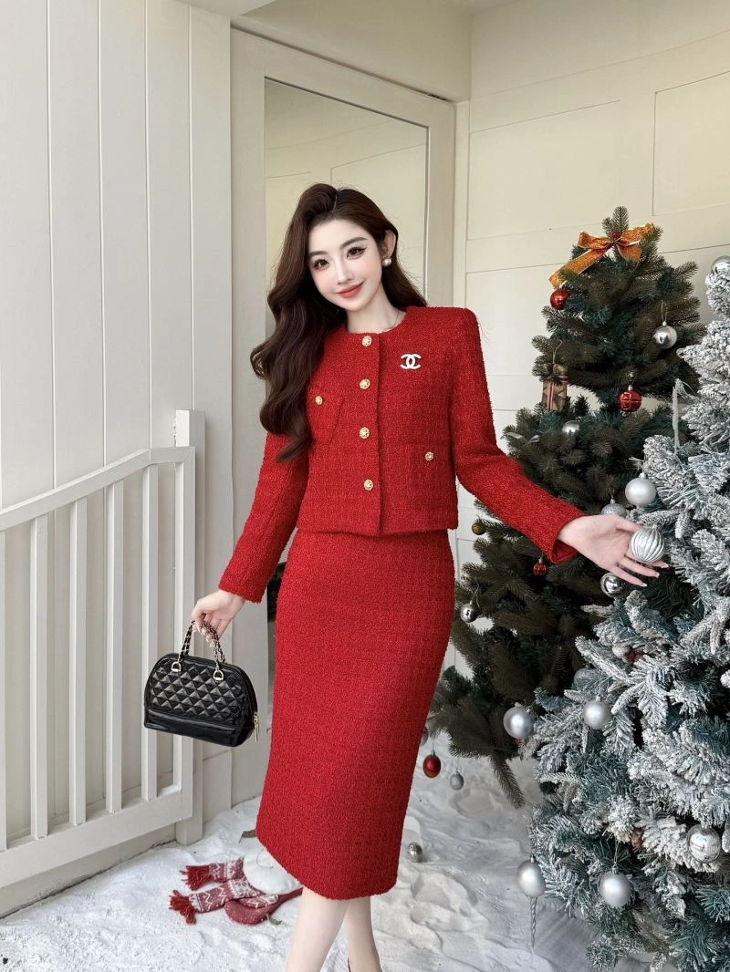 TechFriendly Chanel Dress Suits 111436