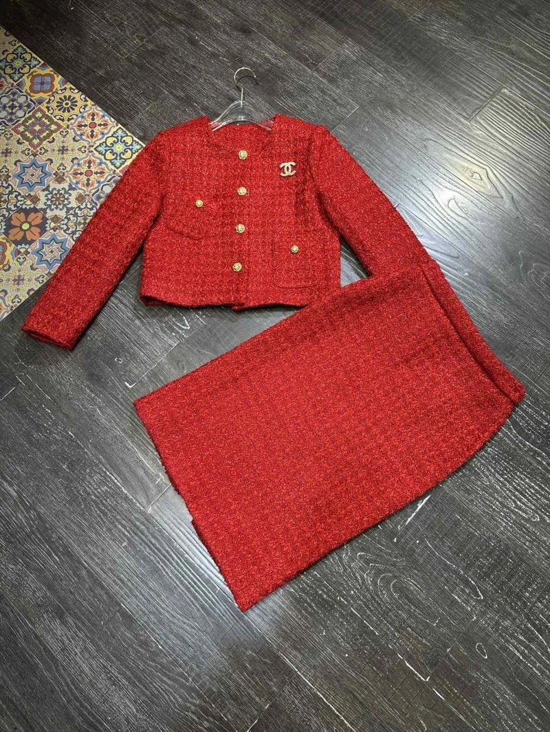 TechFriendly Chanel Dress Suits 111436