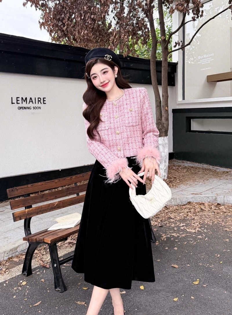 Chanel Dress Suits ZipUp 111422