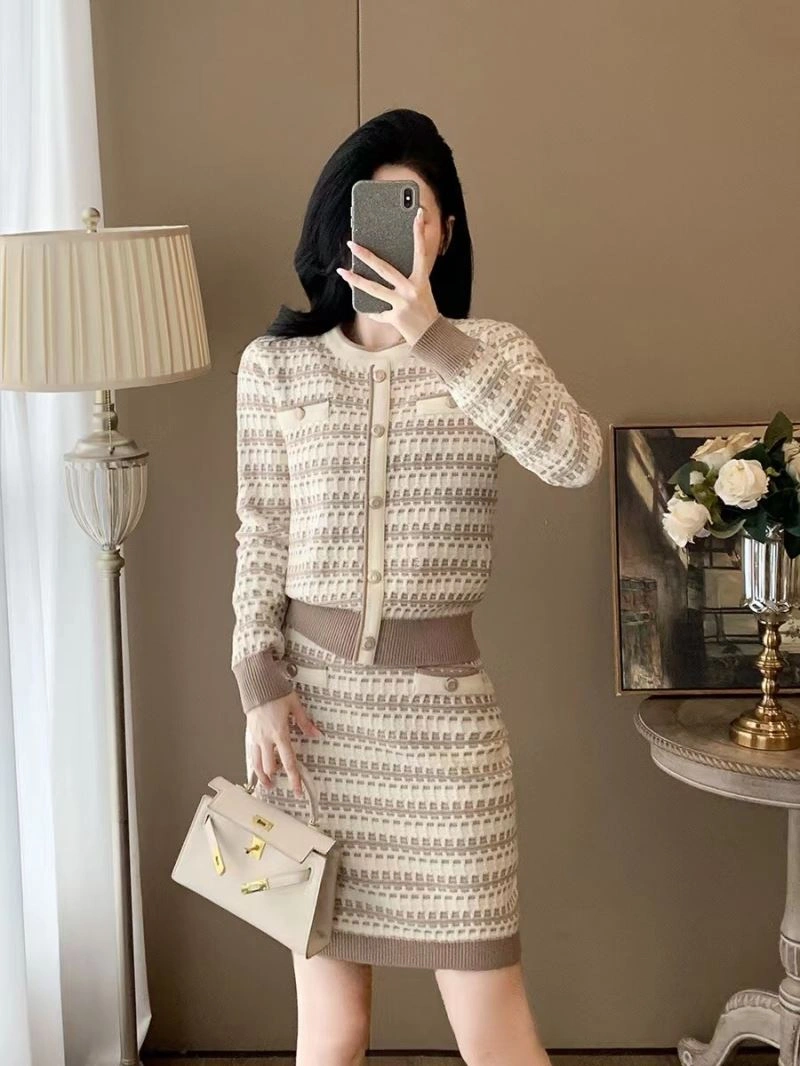 Breathable Chanel Dress Suits 111426