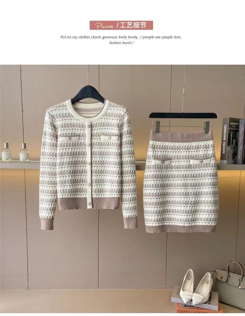 Breathable Chanel Dress Suits 111426