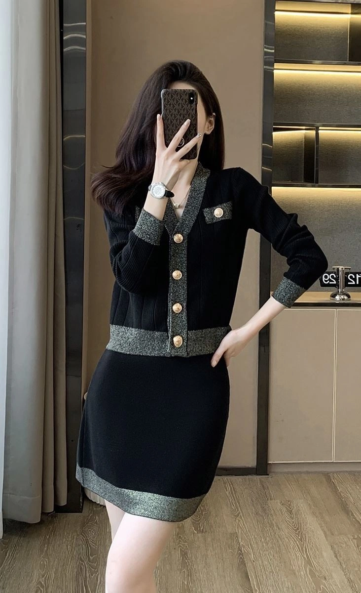 Versatile Chanel Dress Suits 111443