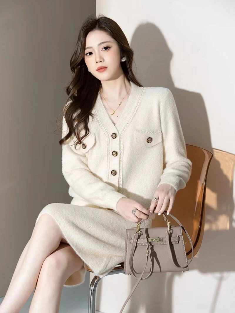 Chanel Dress Suits ZeroBulk 111420