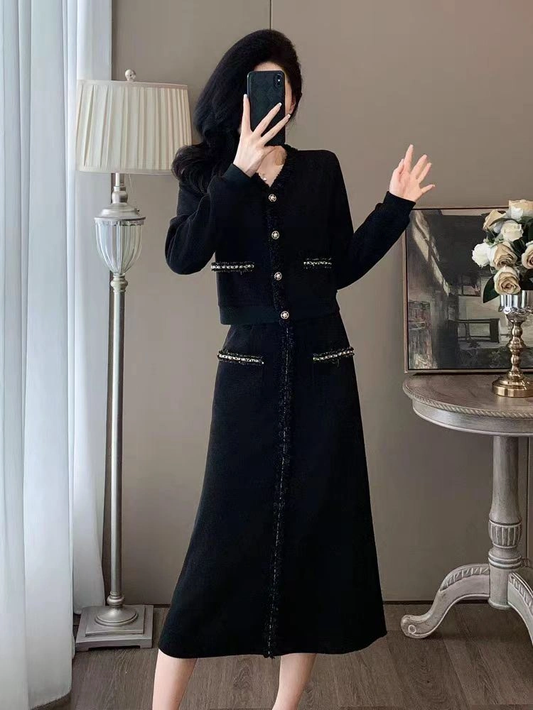 Affordable Chanel Dress Suits 111434