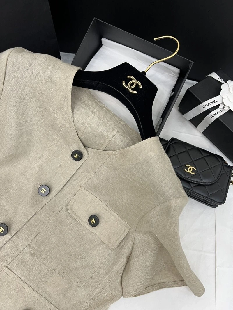 Chanel Dress Suits Versatile 109038