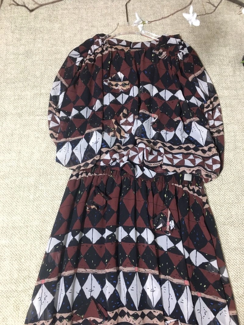 Stylish Chanel Dress Suits 109028