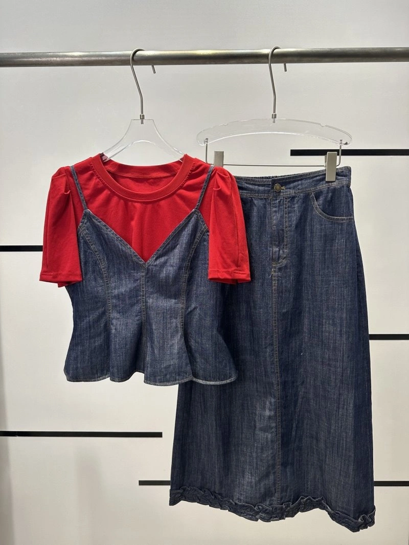 Chanel Dress Suits Flexible 109019