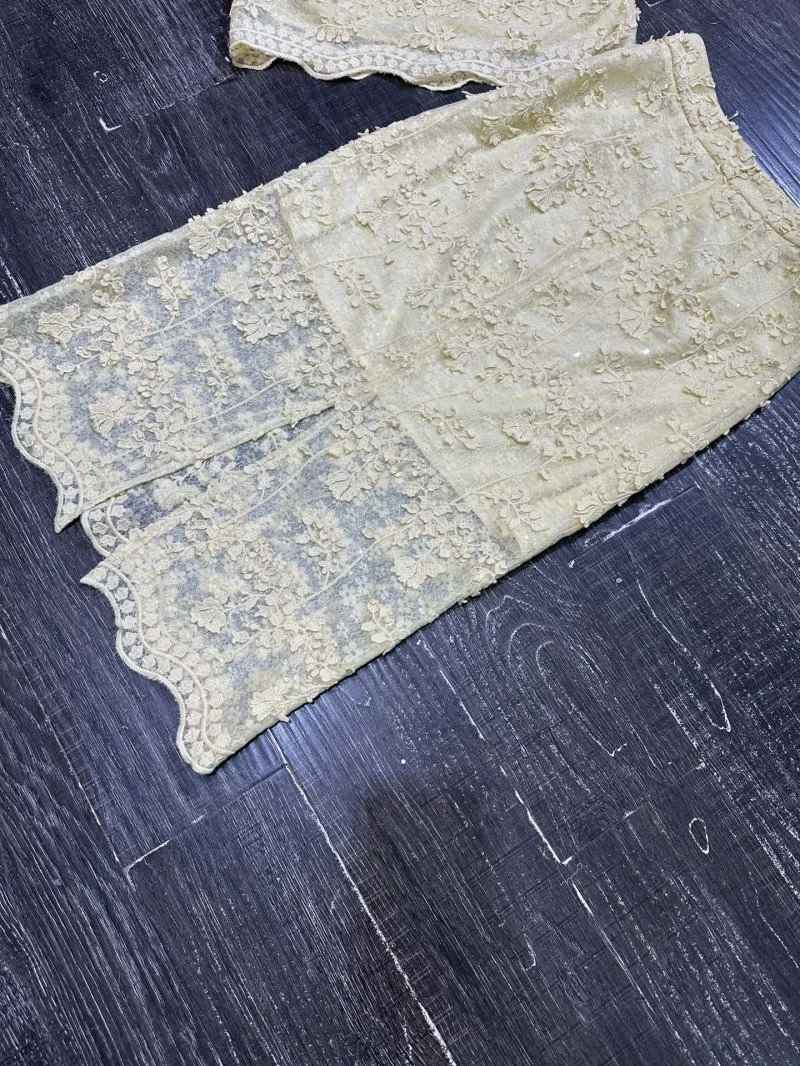 Chanel Dress Suits ZipUp 109006