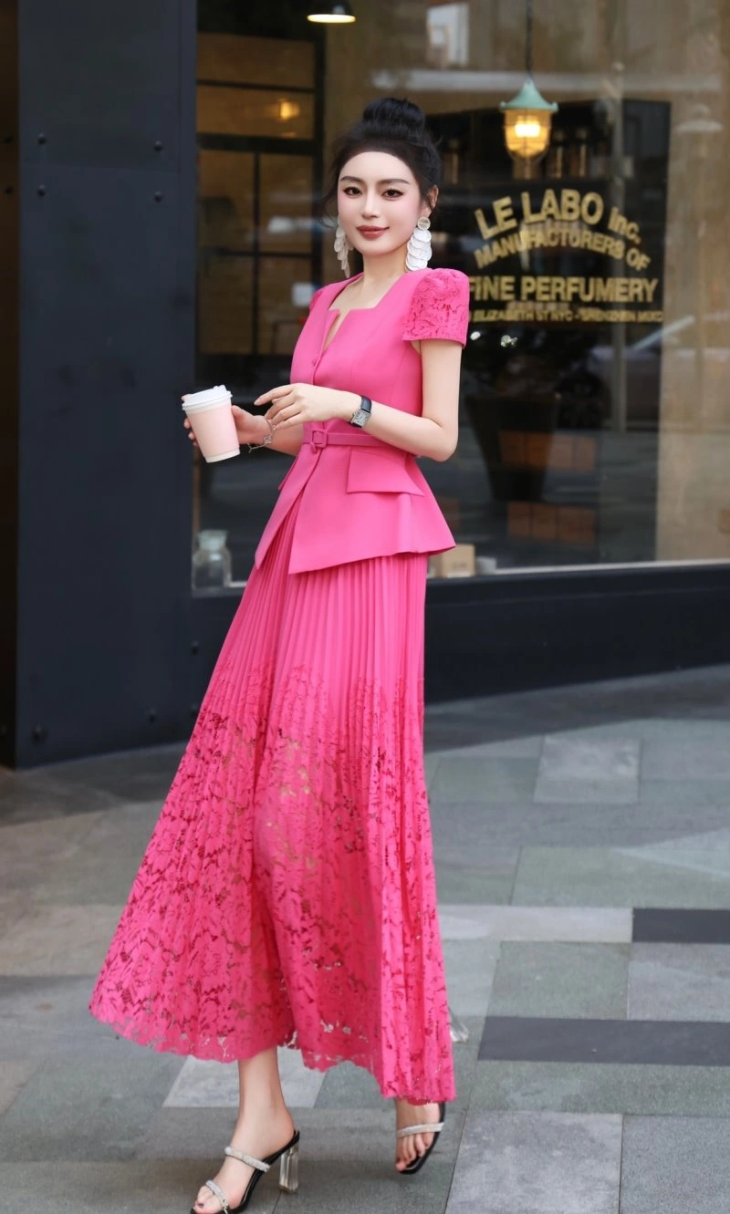 Compact Chanel Dress Suits 109026