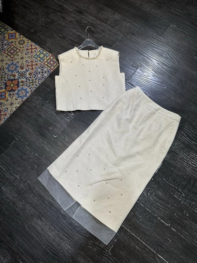 Chanel Dress Suits Seasonal 109020