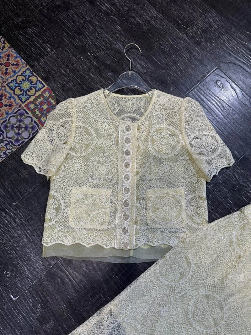 Comfortable Chanel Dress Suits 109016