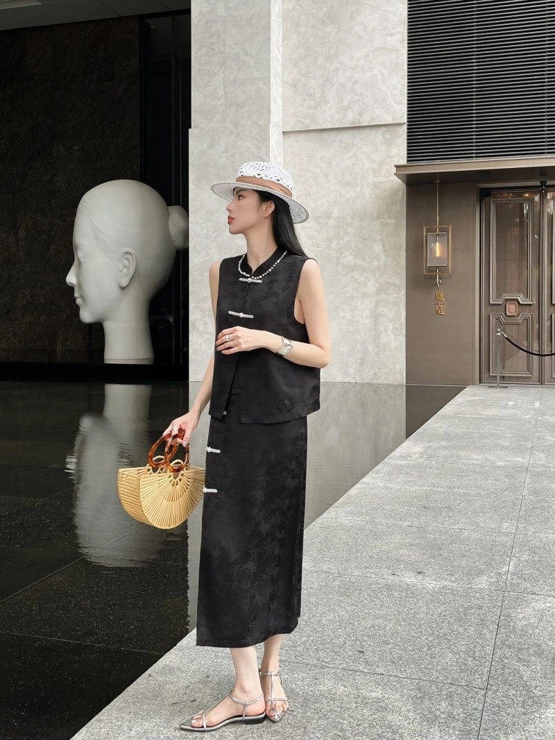 ZipUp Chanel Dress Suits 109002