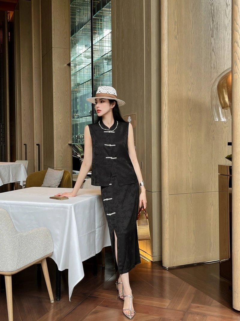 ZipUp Chanel Dress Suits 109002