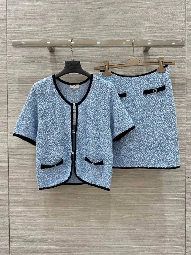 Chanel Dress Suits Youthful 108999